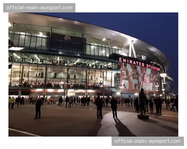 为迎接2027年欧冠决赛，法兰西大球场启动座椅翻新工程